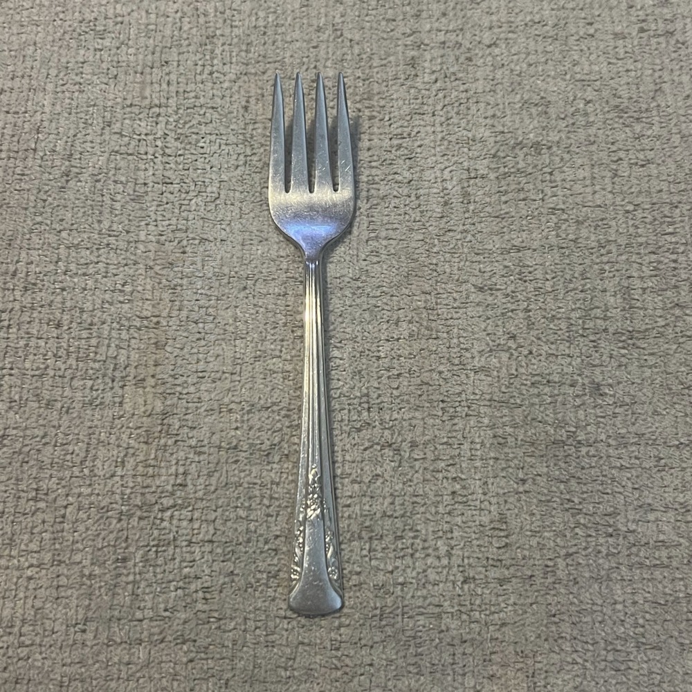 Camelia Silver Plate Salad Fork Vintage Floral Pattern Flatware‎ Silverware